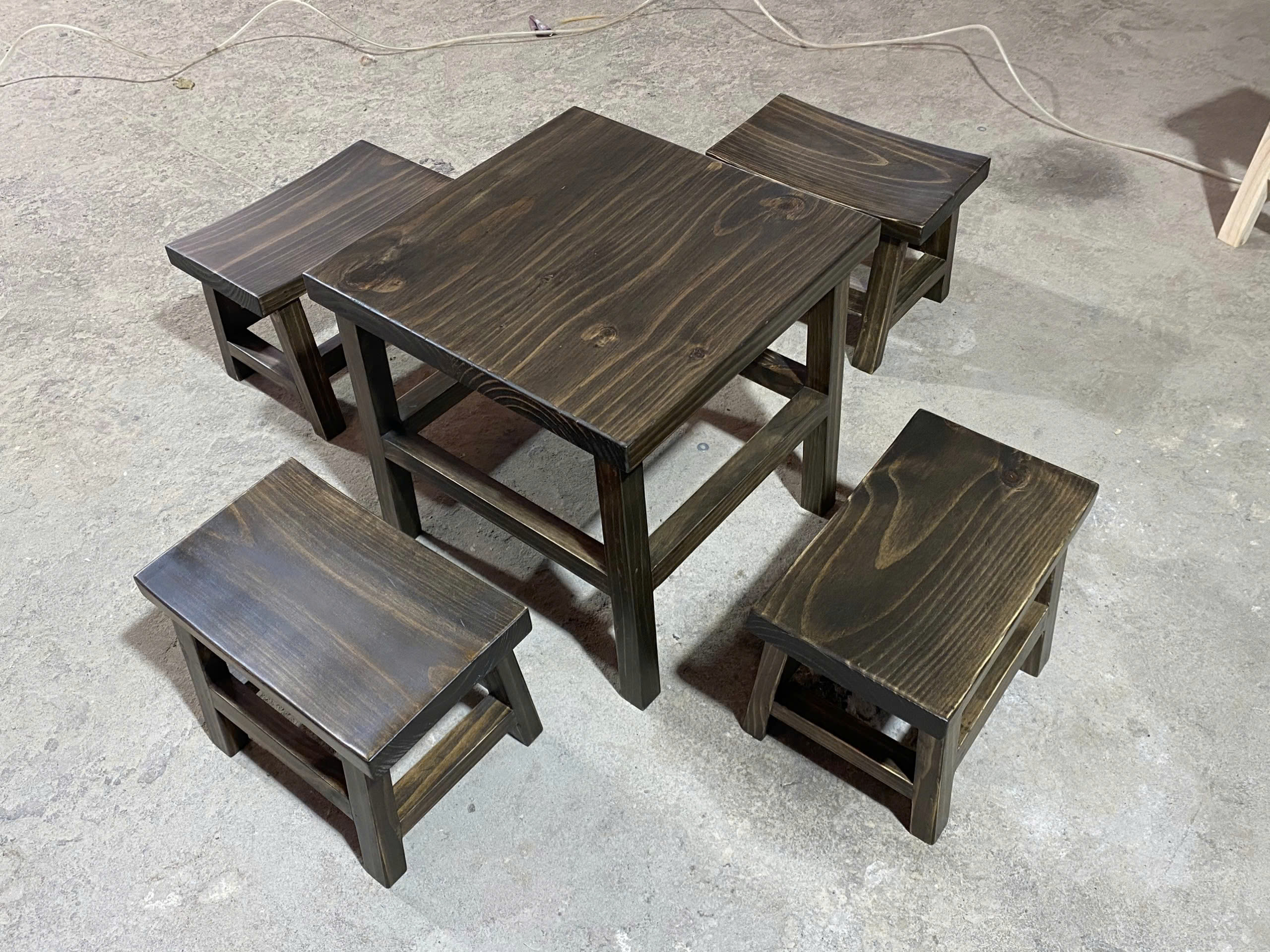 BỘ BÀN 4 GHẾ ĐÔN PHÙ HỢP QUÁN ĂN